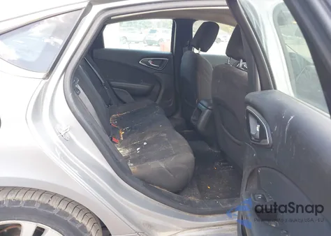 2015 Chrysler 200 Limited из США, поврежденный, VIN 1C3CCCAB7FN559602